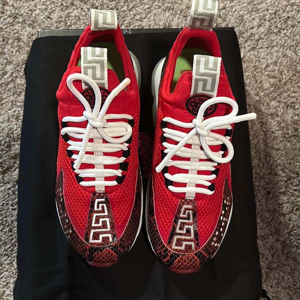 Versace Chain Reaction Size 41